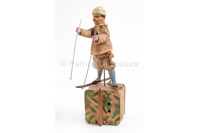 Mes jouets sports d'hiver, Patrick Desparture Collection, Skifahrer an der Konzertina